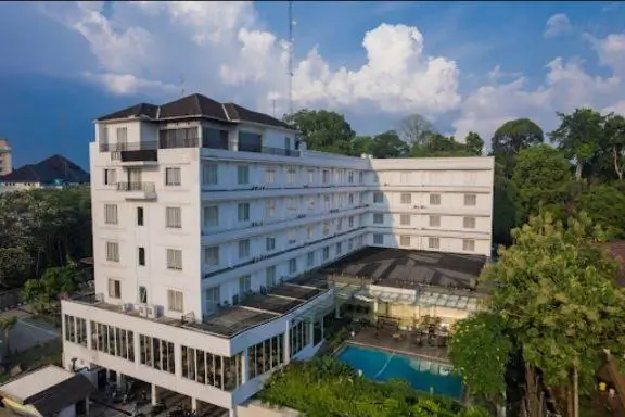 Royal Hotel Bogor